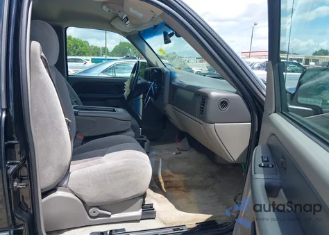 2003 Chevrolet Tahoe Ls from USA, damaged, VIN 1GNEC13V03R315463